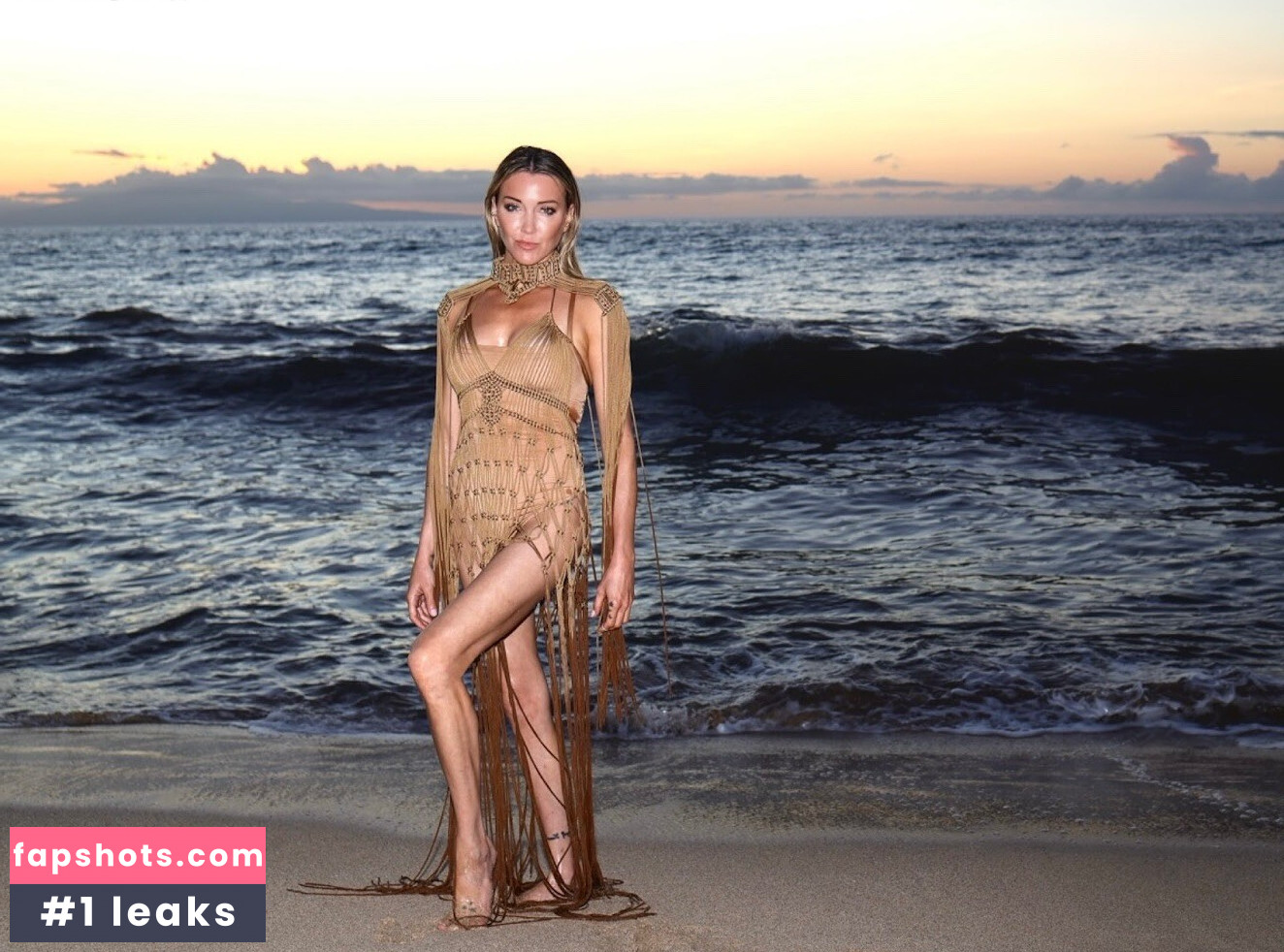 Katie Cassidy gallery photo #10