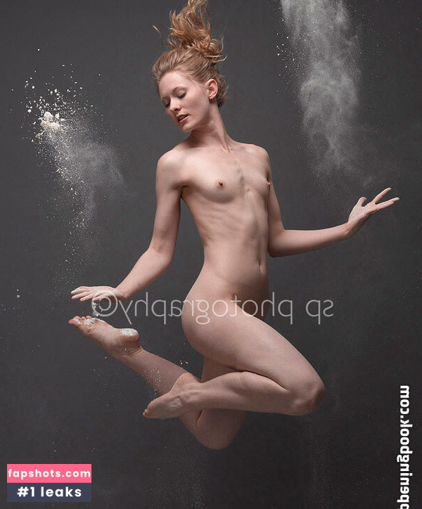 Katie Derry gallery photo #9