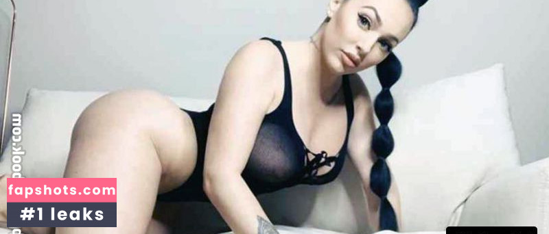 Katie Forbes gallery photo #2