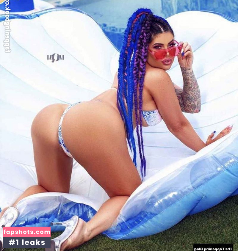 Katie Forbes gallery photo #43