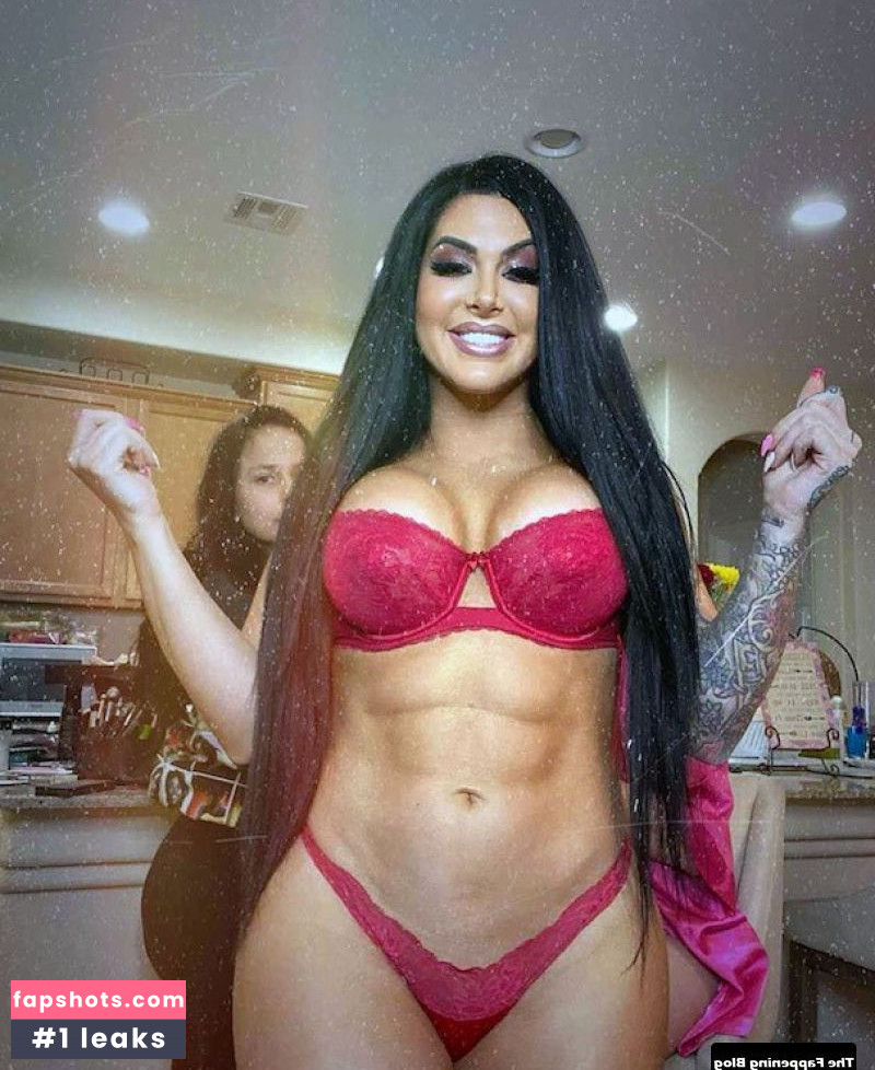 Katie Forbes gallery photo #52