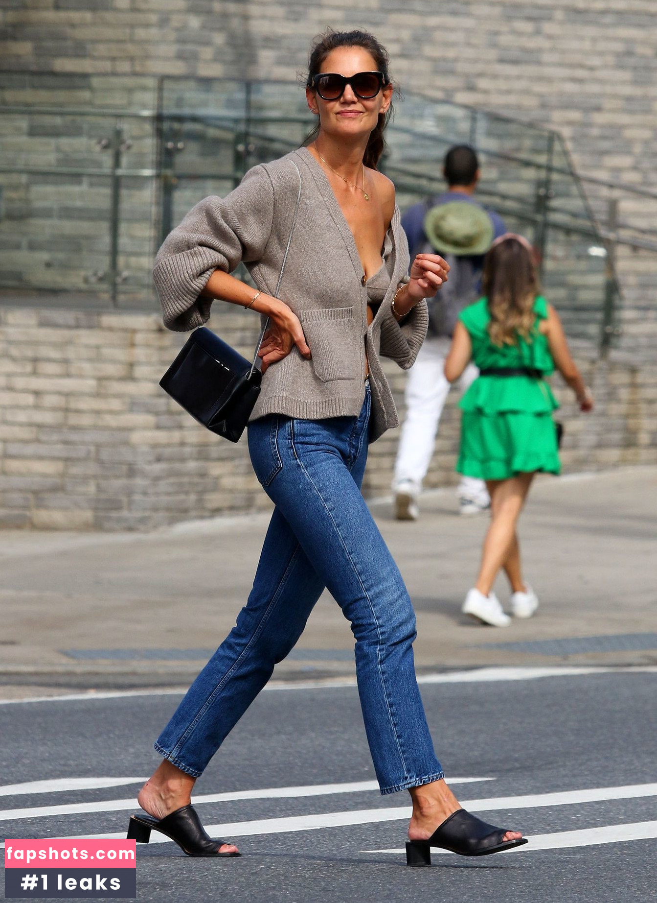 Katie Holmes Nahé úniky fotek pouze od fanoušků #86 - Fapshots