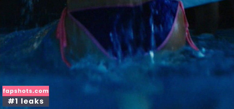 Katie Lohmann gallery photo #98