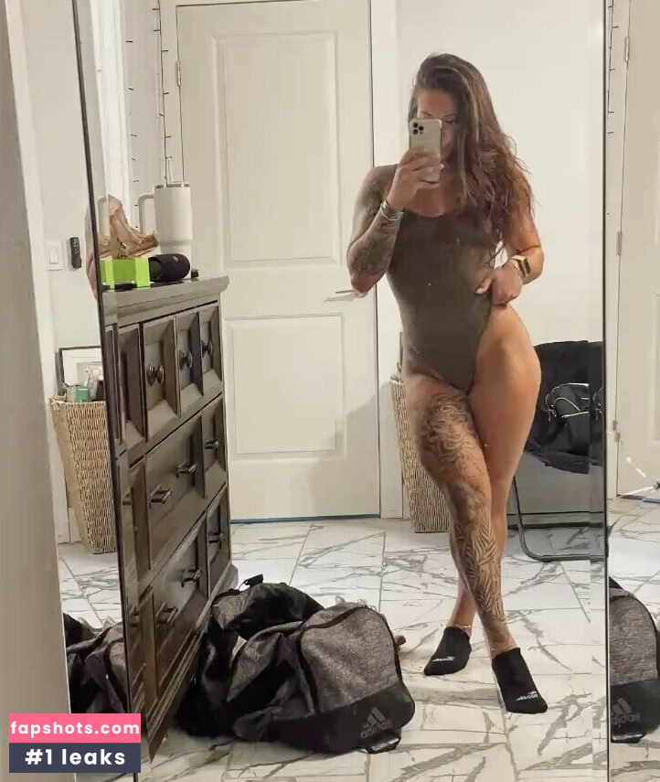 Katie Marie Skinner gallery photo #7