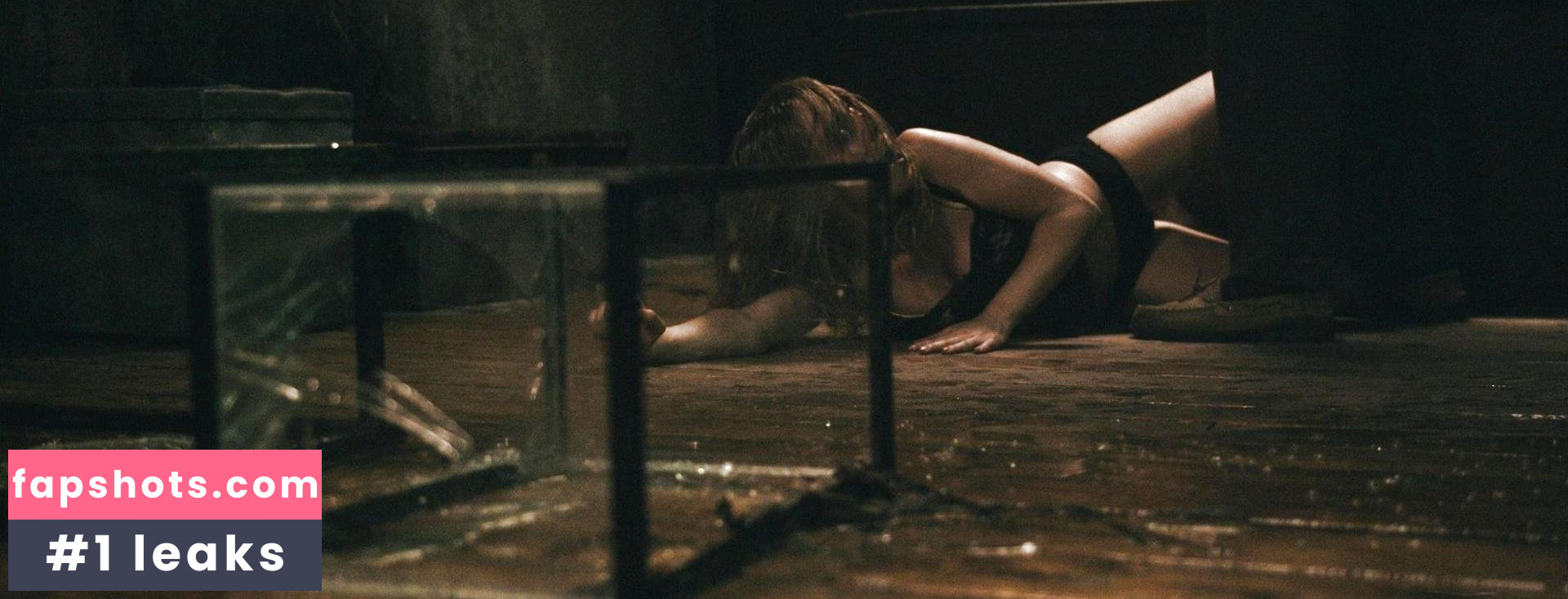 Katie Nicole Evans nude babe gallery