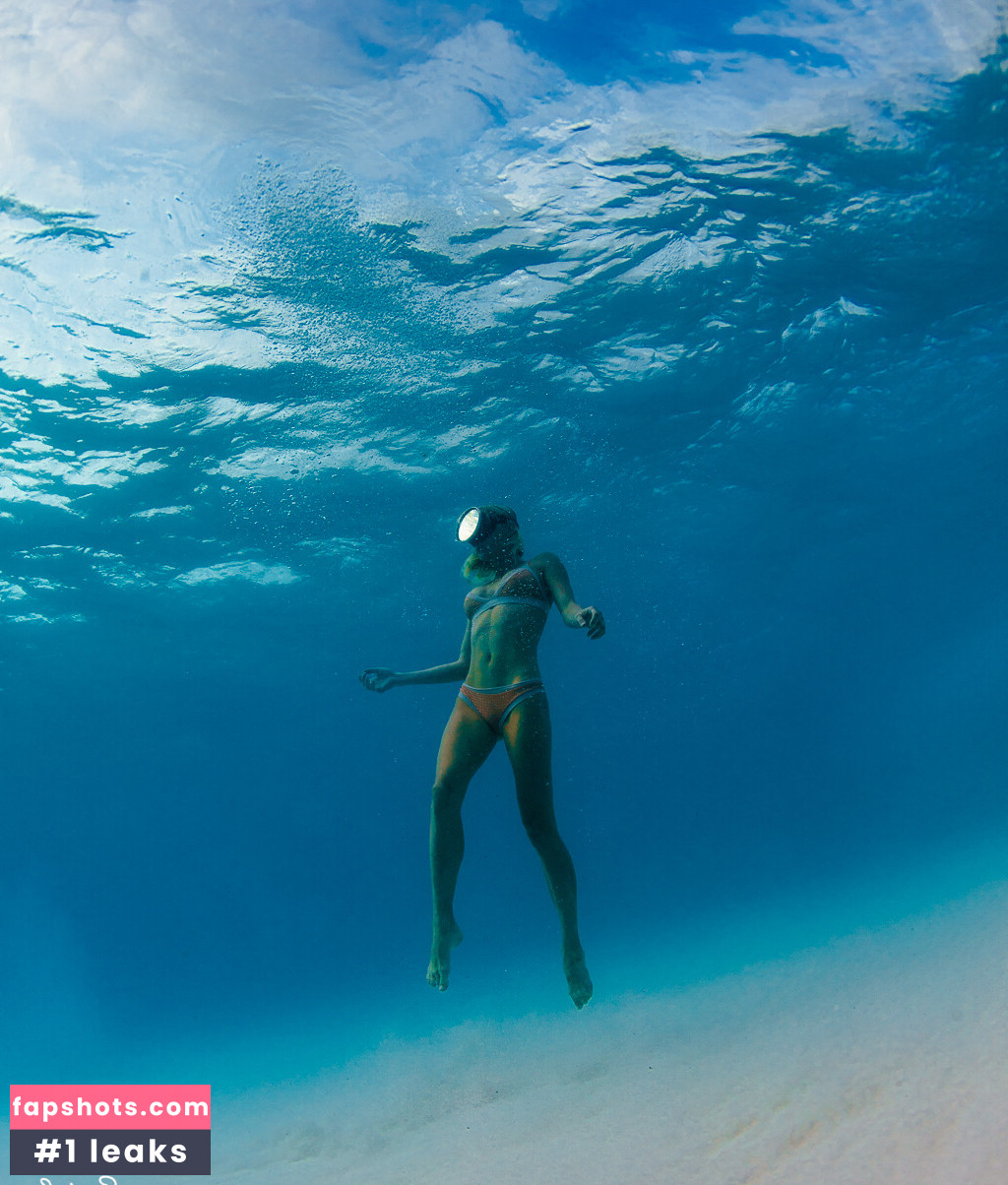 Katie Pentz gallery photo #7