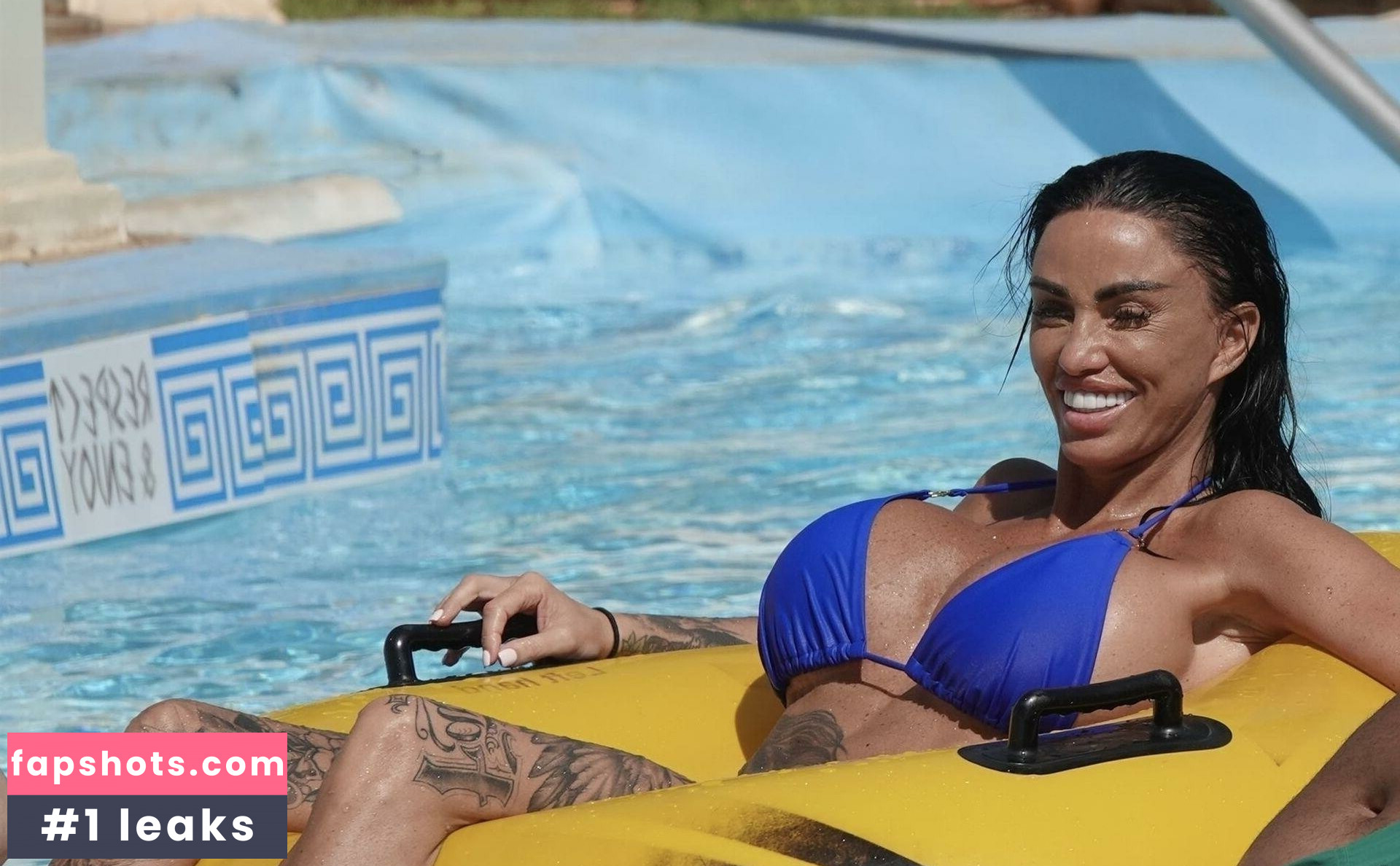 Katie Price gallery photo #15