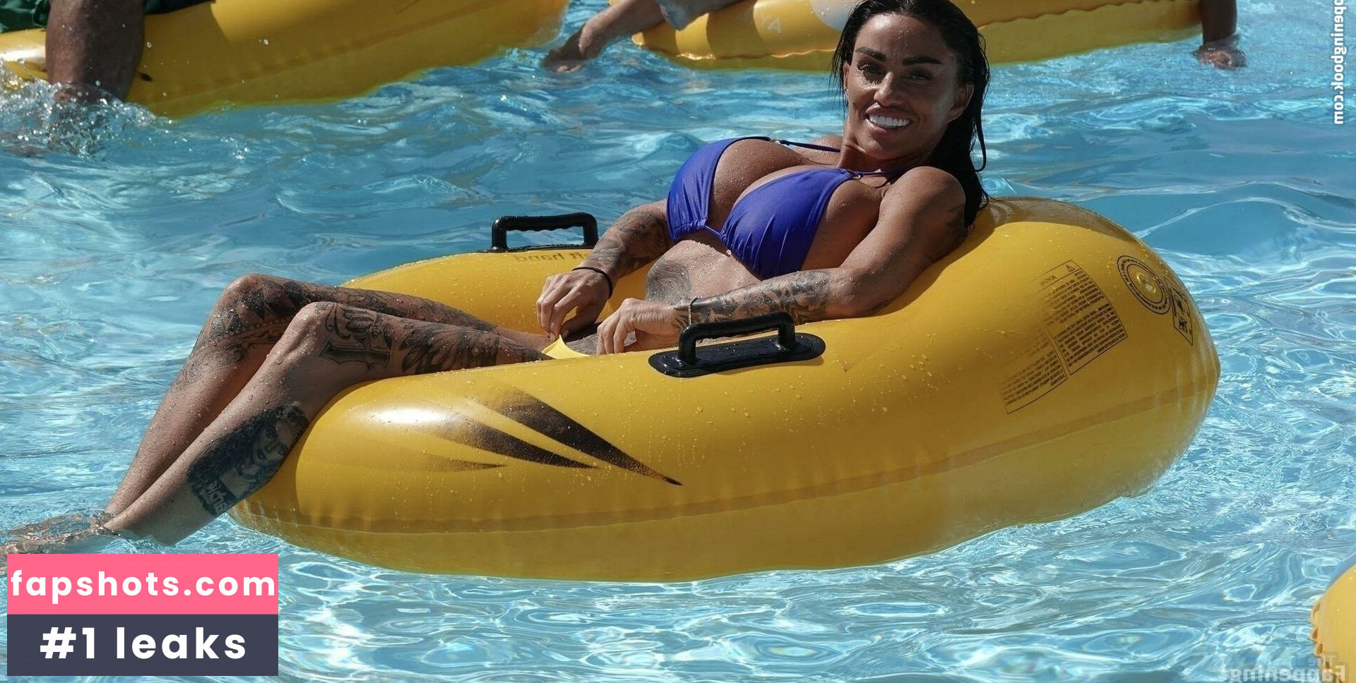 Katie Price gallery photo #18