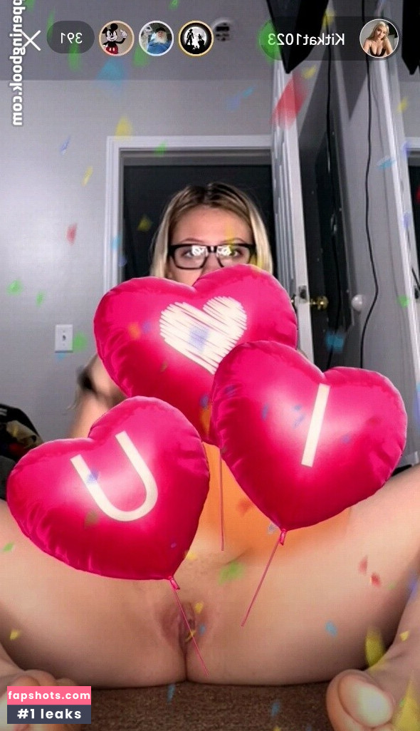 Katie R gallery photo #5