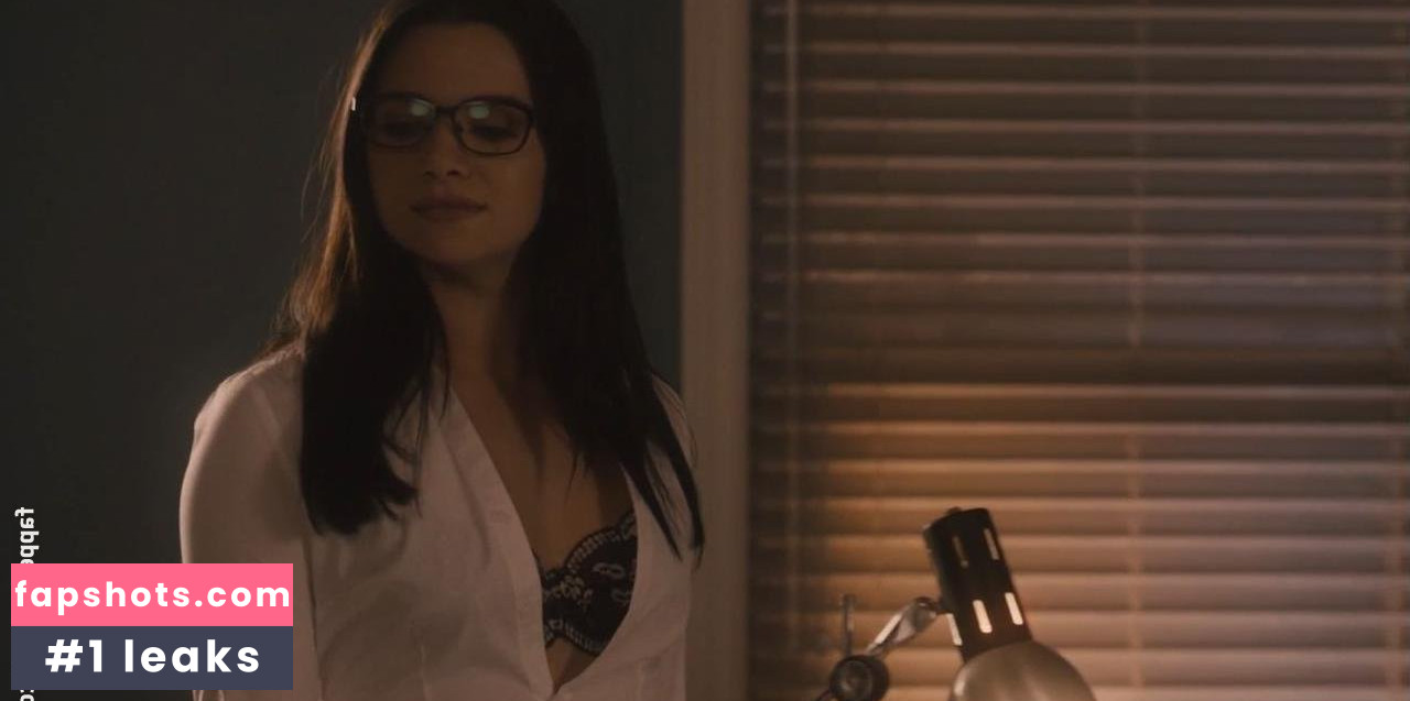 Katie Stevens gallery photo #22