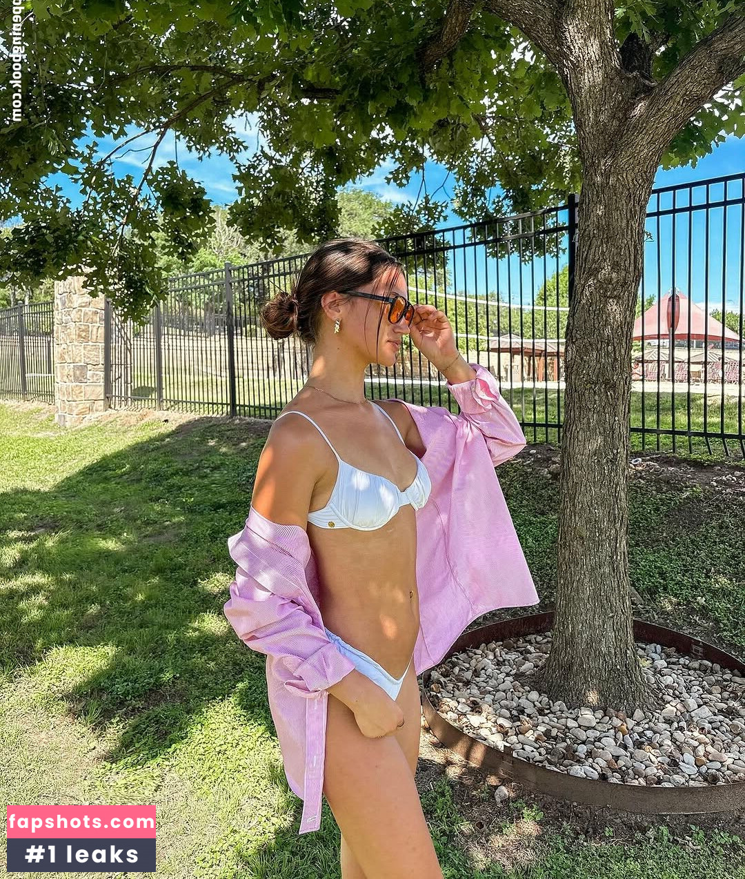 Katie Thompson gallery photo #7