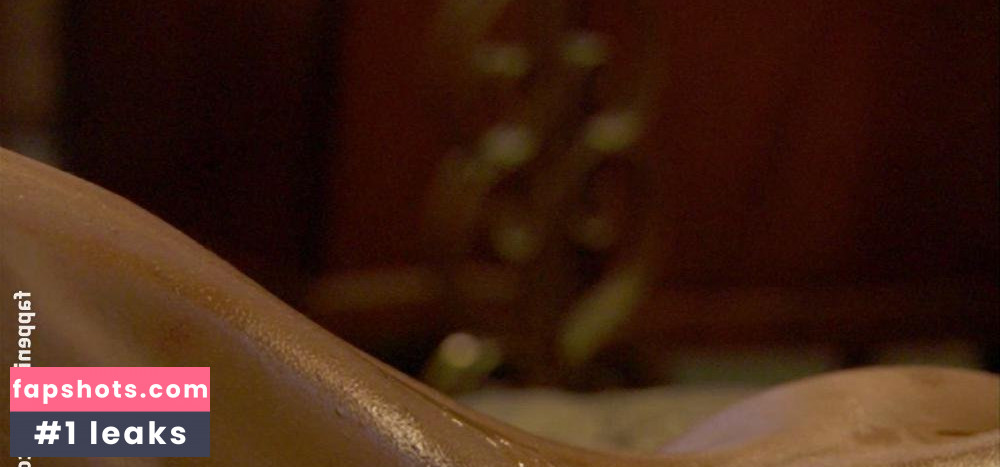 Katie Wall gallery photo #11