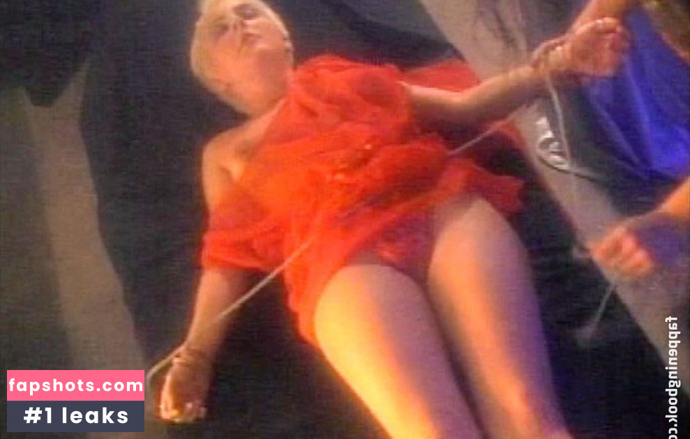 Katie Wilke gallery photo #4