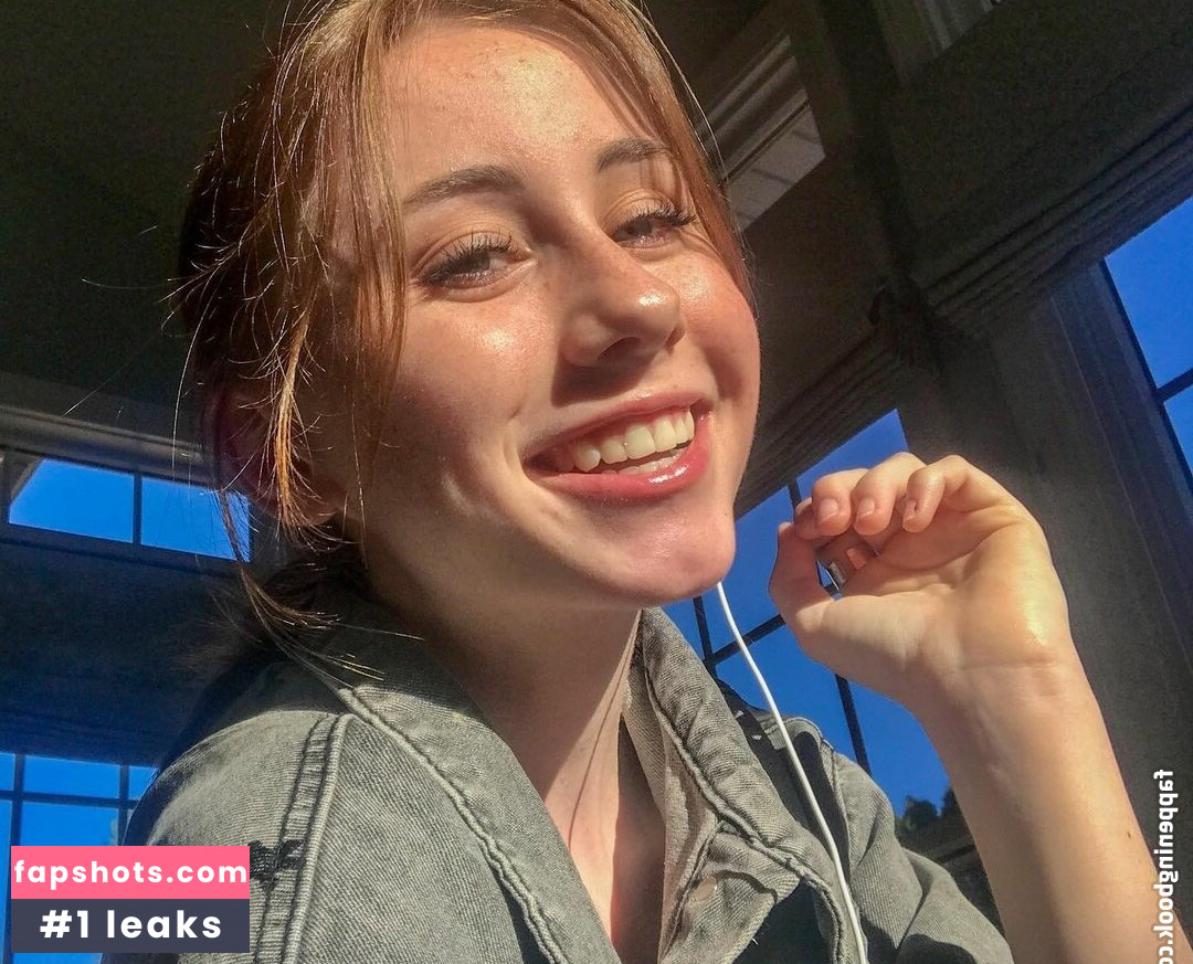 Katiebuggyboo gallery photo #17