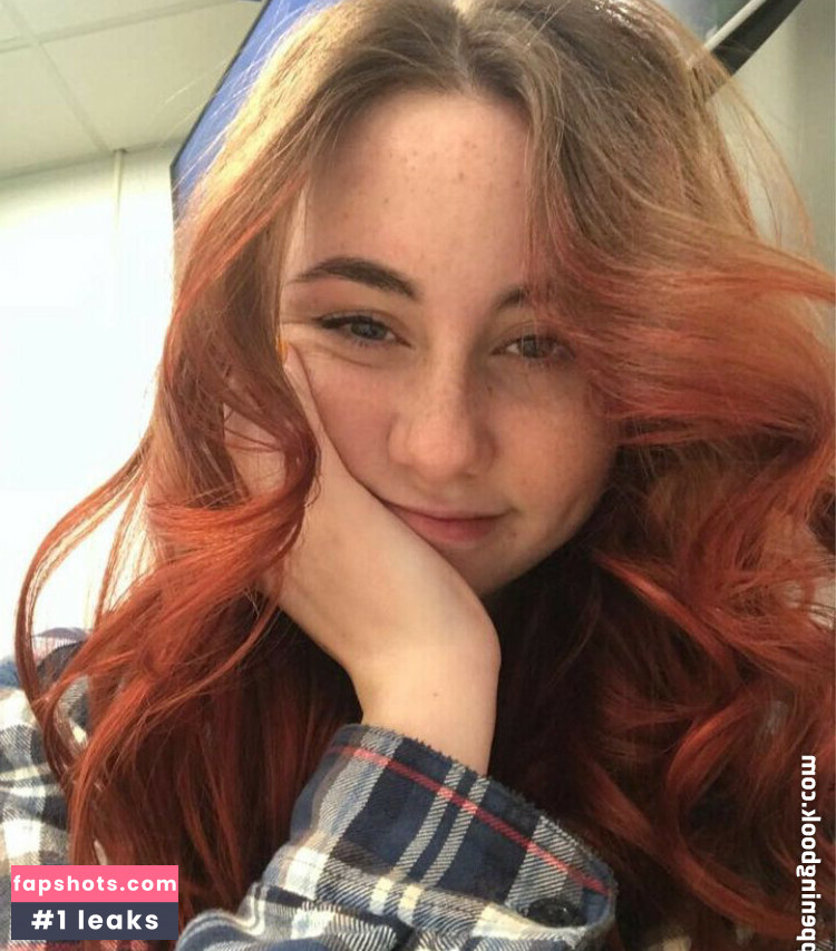 Katiebuggyboo gallery photo #9