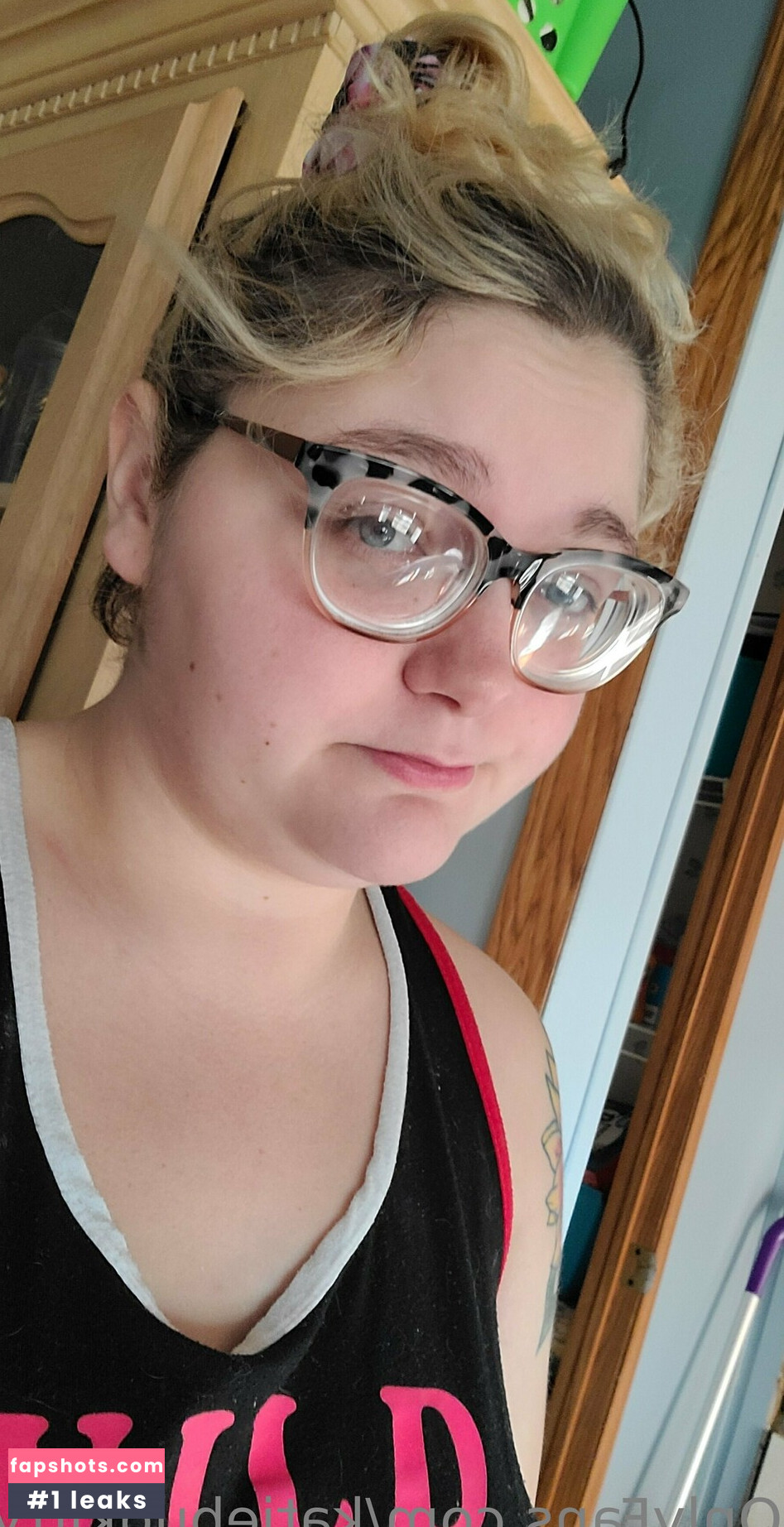 katiebugkitty122 gallery photo #28