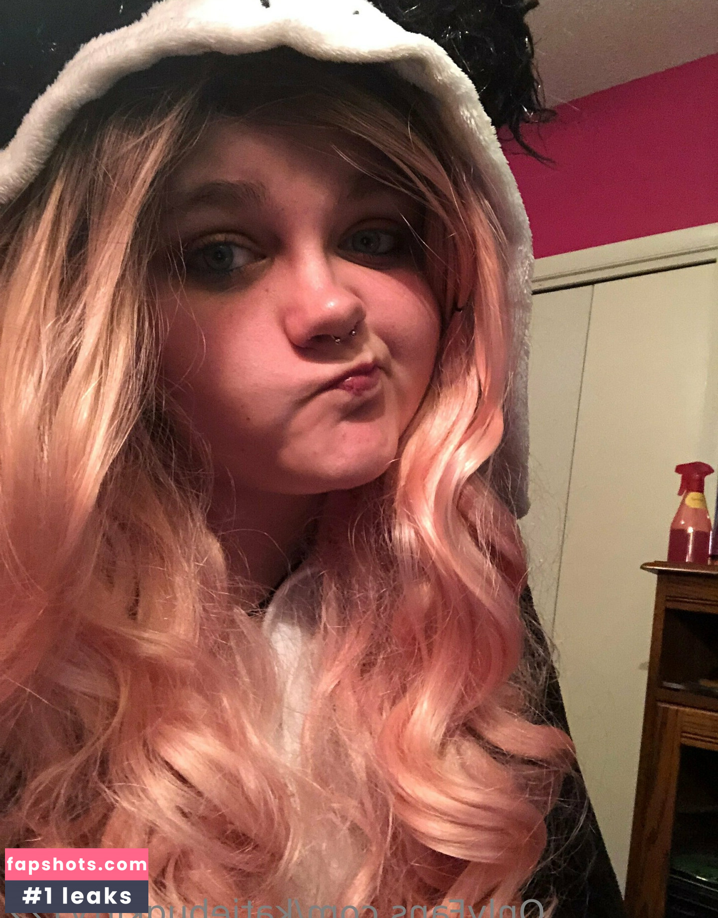 katiebugkitty122 gallery photo #5