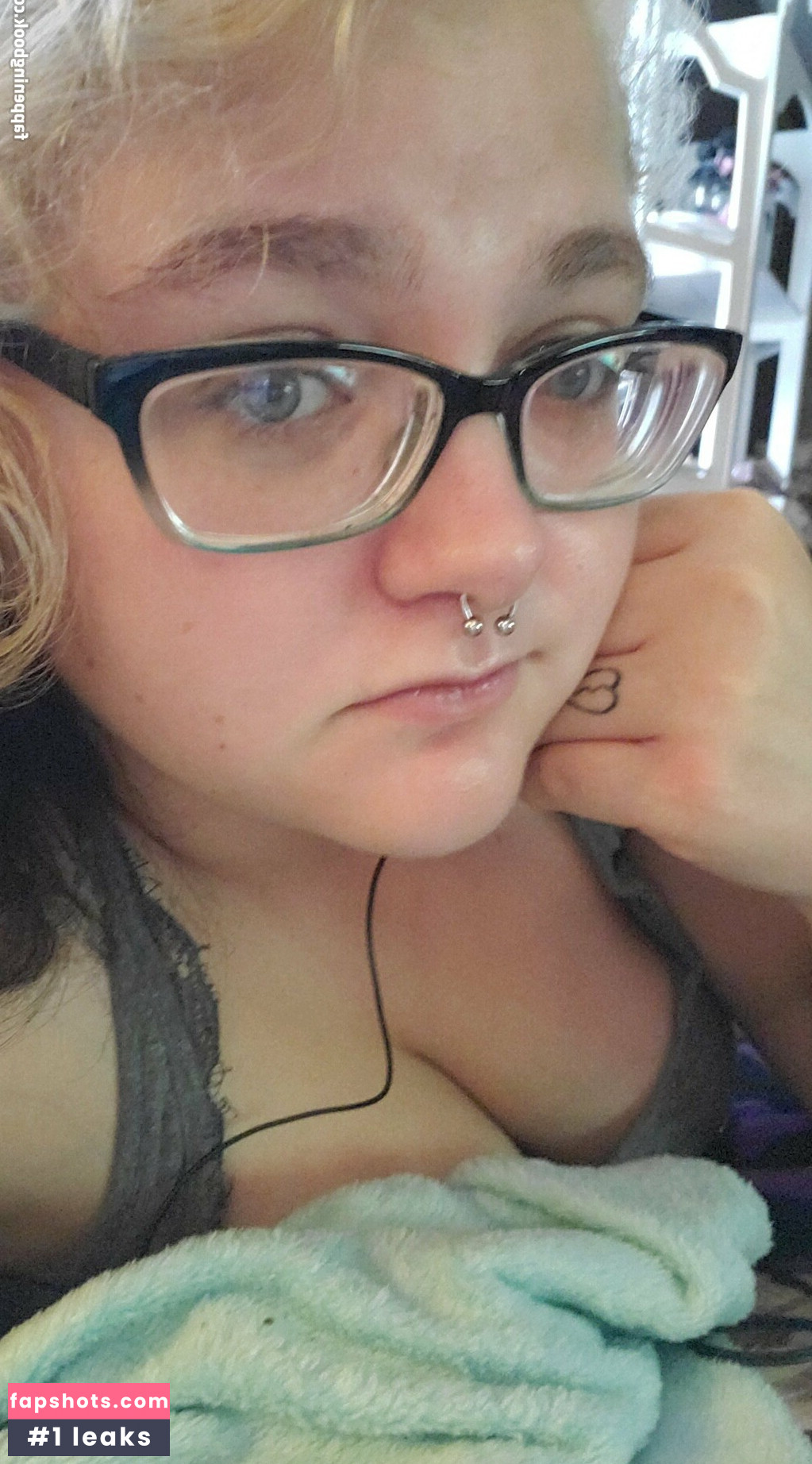 katiebugkitty122 gallery photo #6