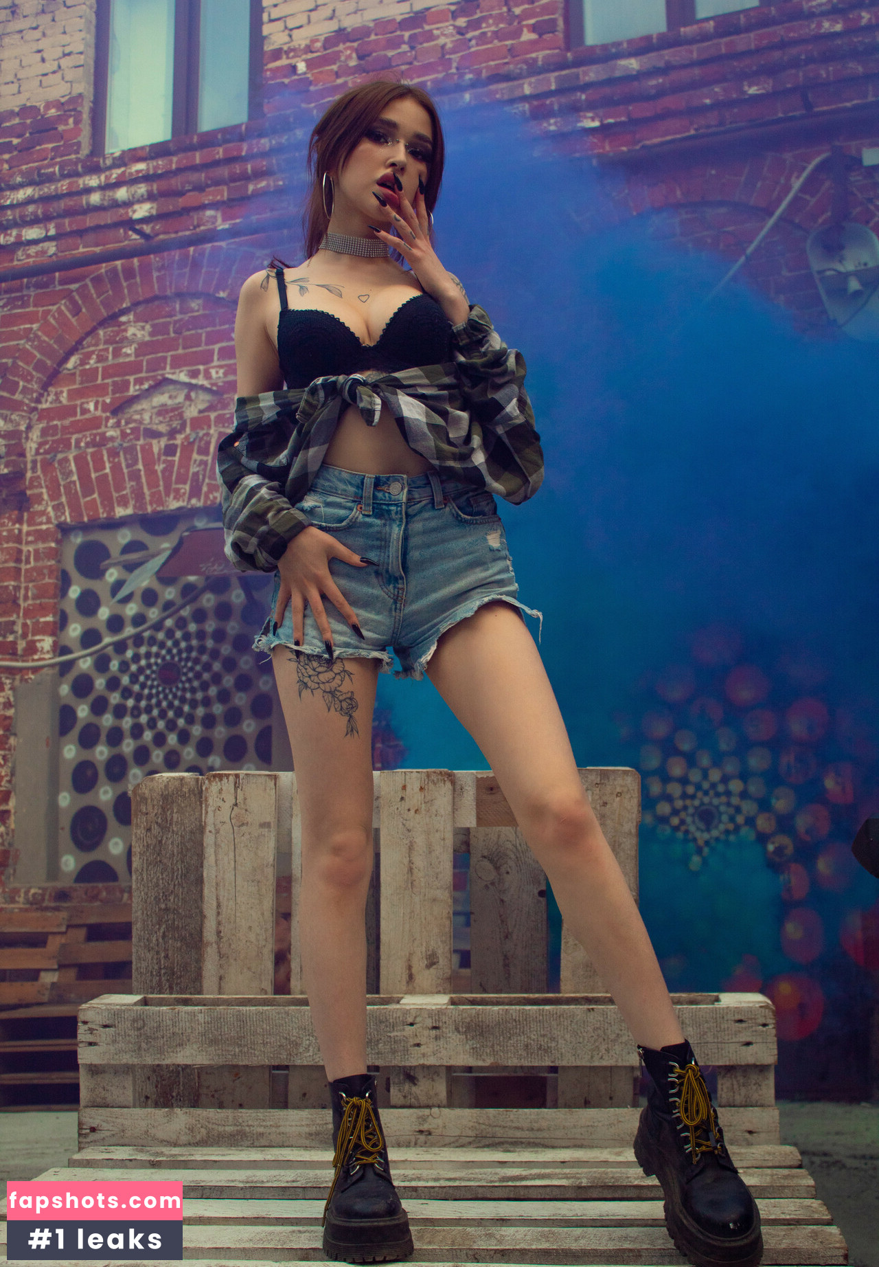 KatieJess gallery photo #9