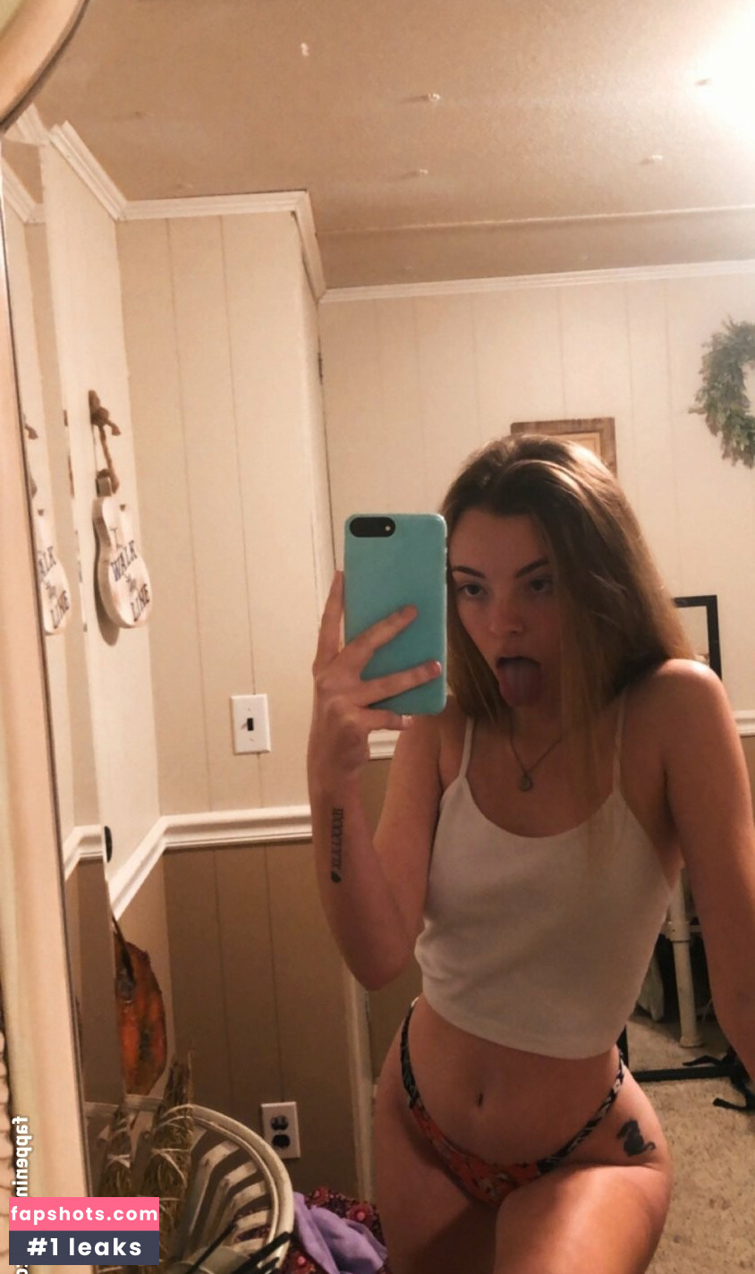 Katiepardon2001 gallery photo #17