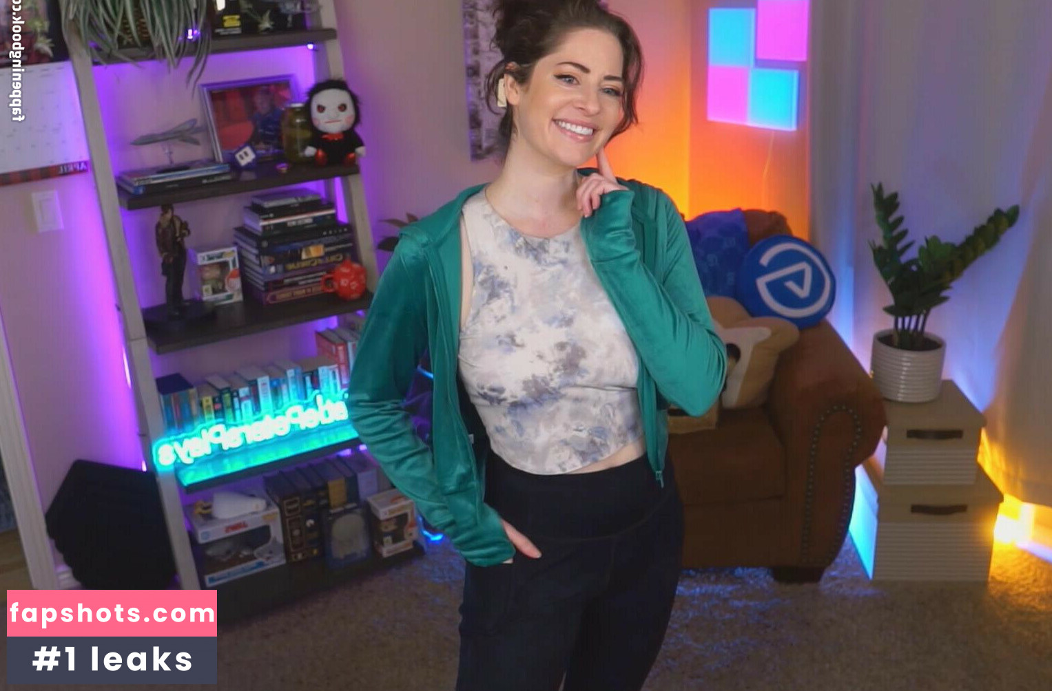 KatiePetersPlays Filtración Desnuda OnlyFans Foto #2 - Fapshots