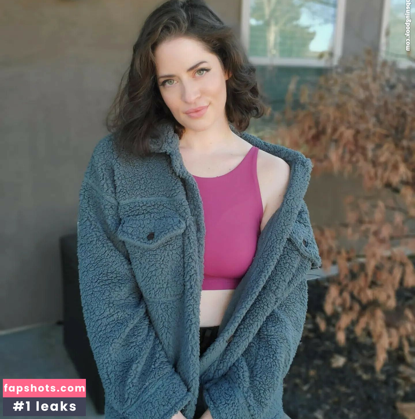 KatiePetersPlays nude babe gallery