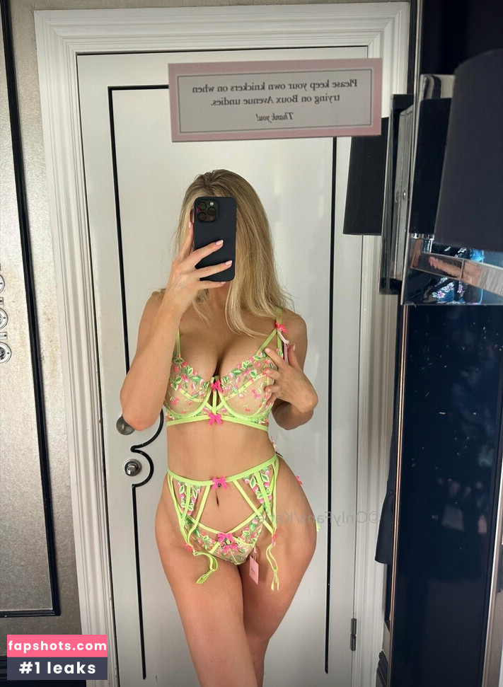 KatiewithGcups gallery photo #59