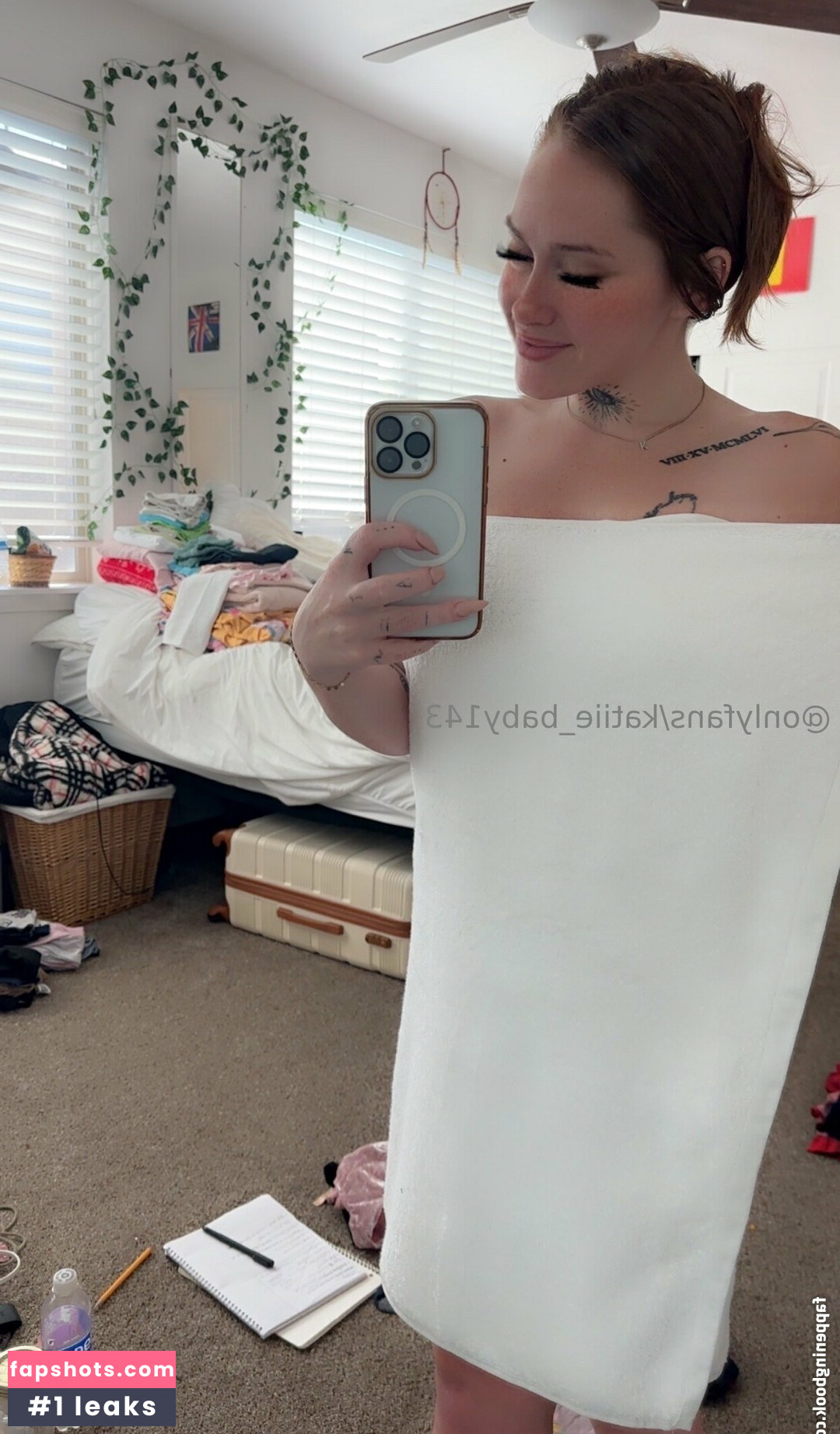 katiie_baby143free gallery photo #14