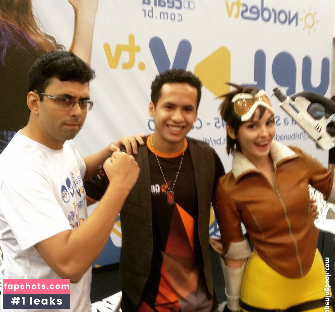 Katiucha Barcelos gallery photo #5