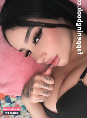 Katiuska Glesse nude babe gallery