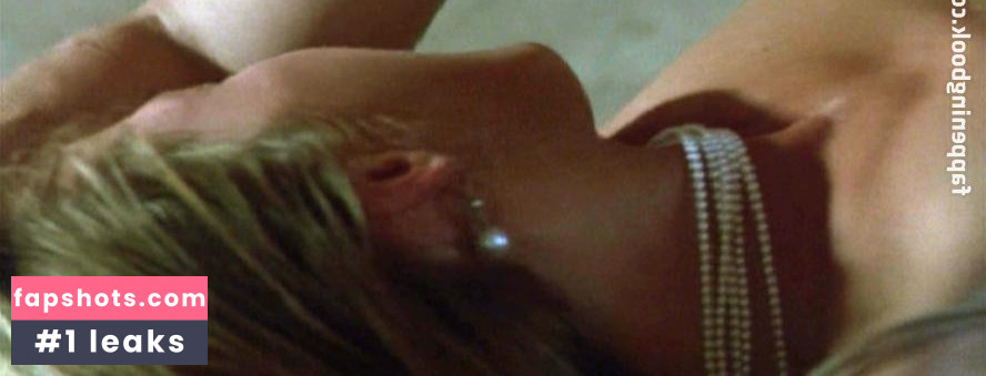 Katja Flint gallery photo #26