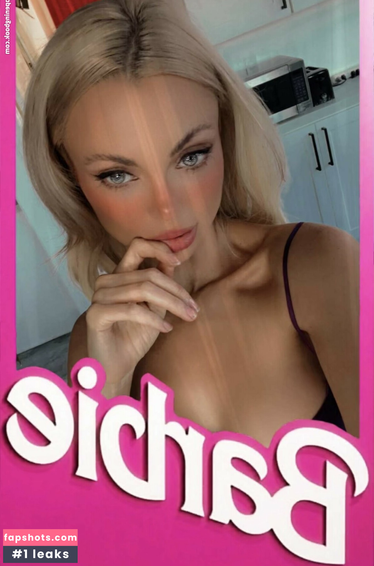 Katja Glieson gallery photo #34