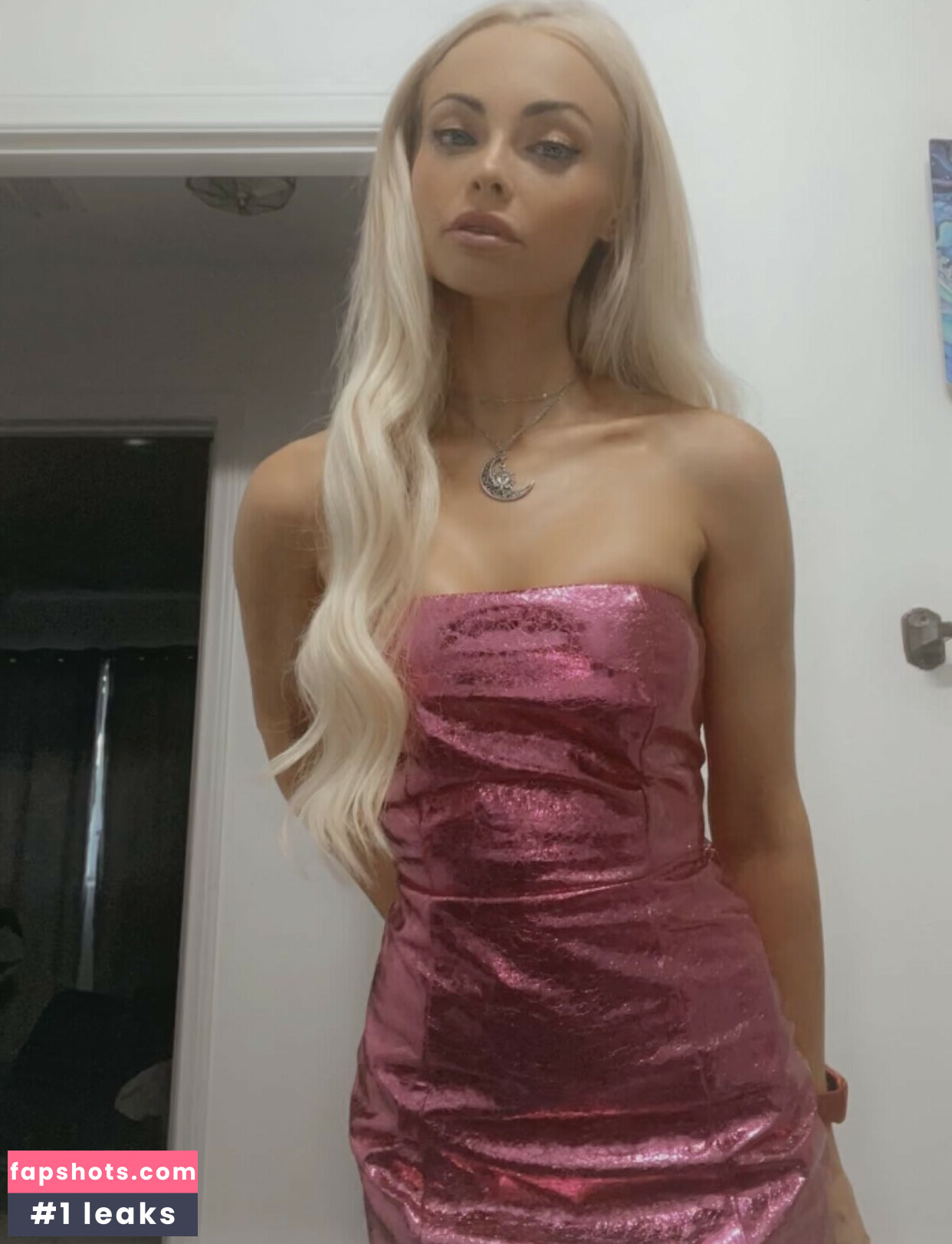 Katja Glieson gallery photo #35