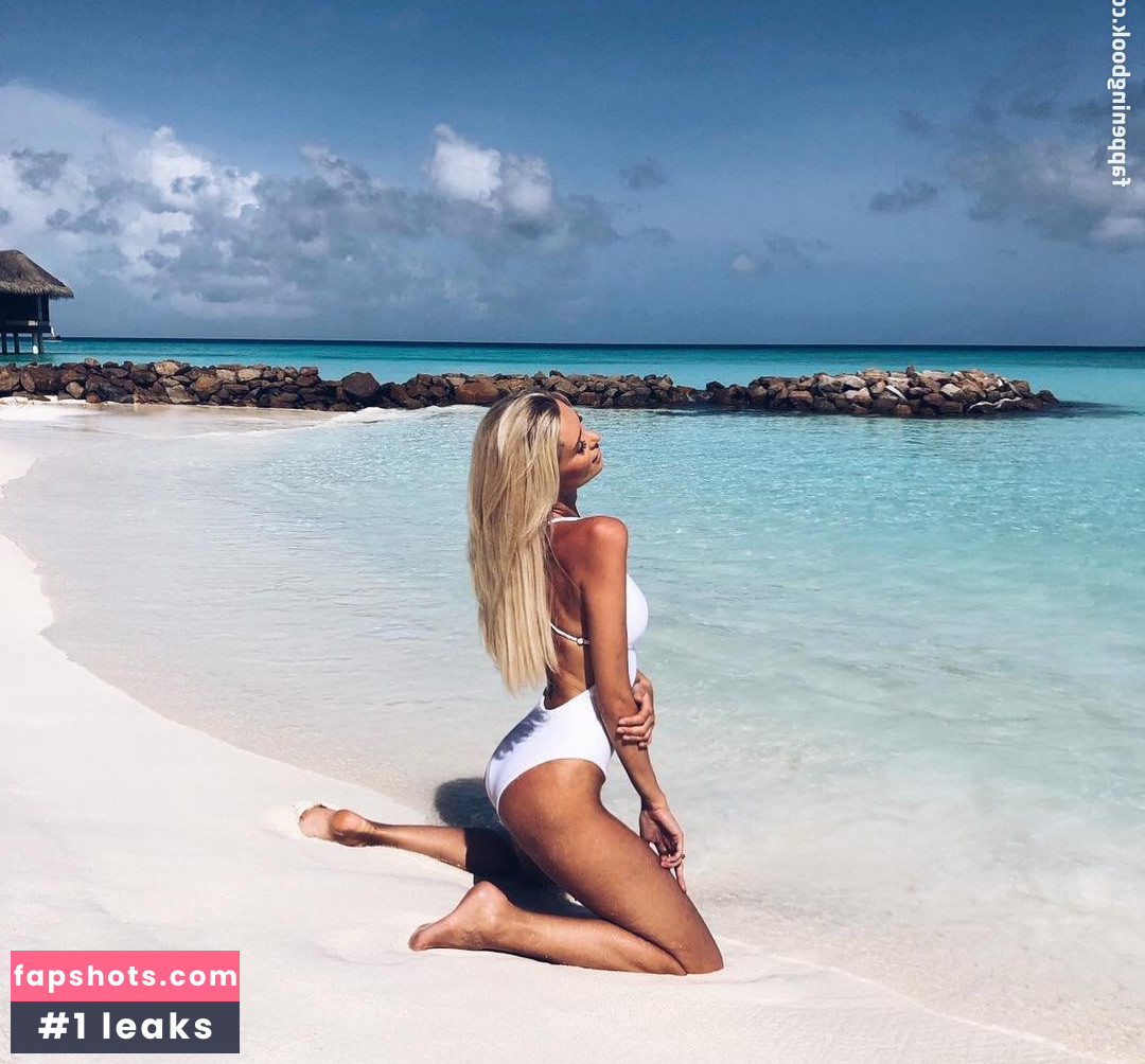 Katja Kuehne gallery photo #63