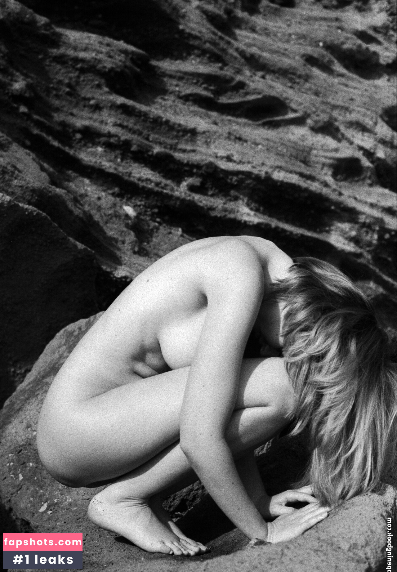 Katline Roddes gallery photo #12