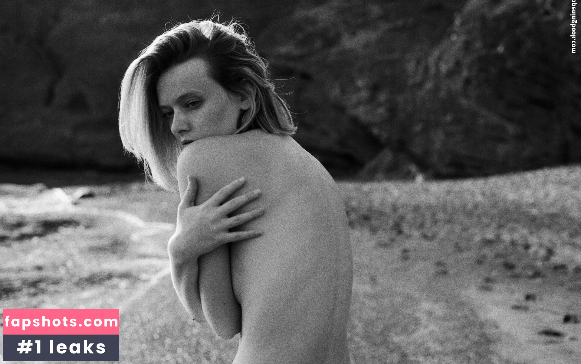 Katline Roddes gallery photo #8