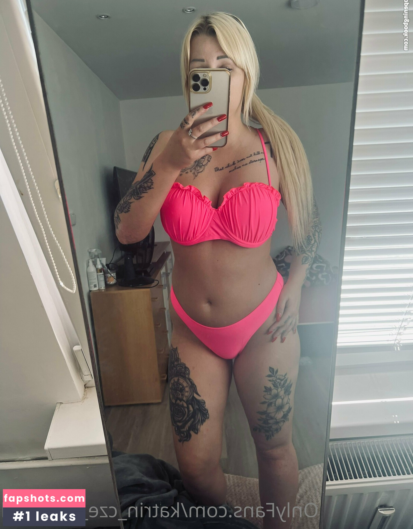 katrin_cze_girl_paid Filtración Desnuda OnlyFans Foto #61 - Fapshots