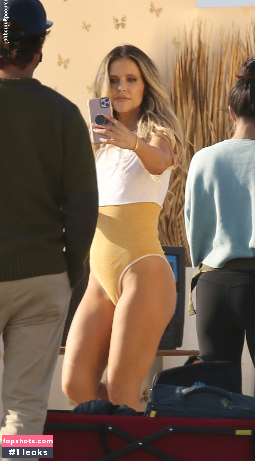 Katrina Hodgson gallery photo #12