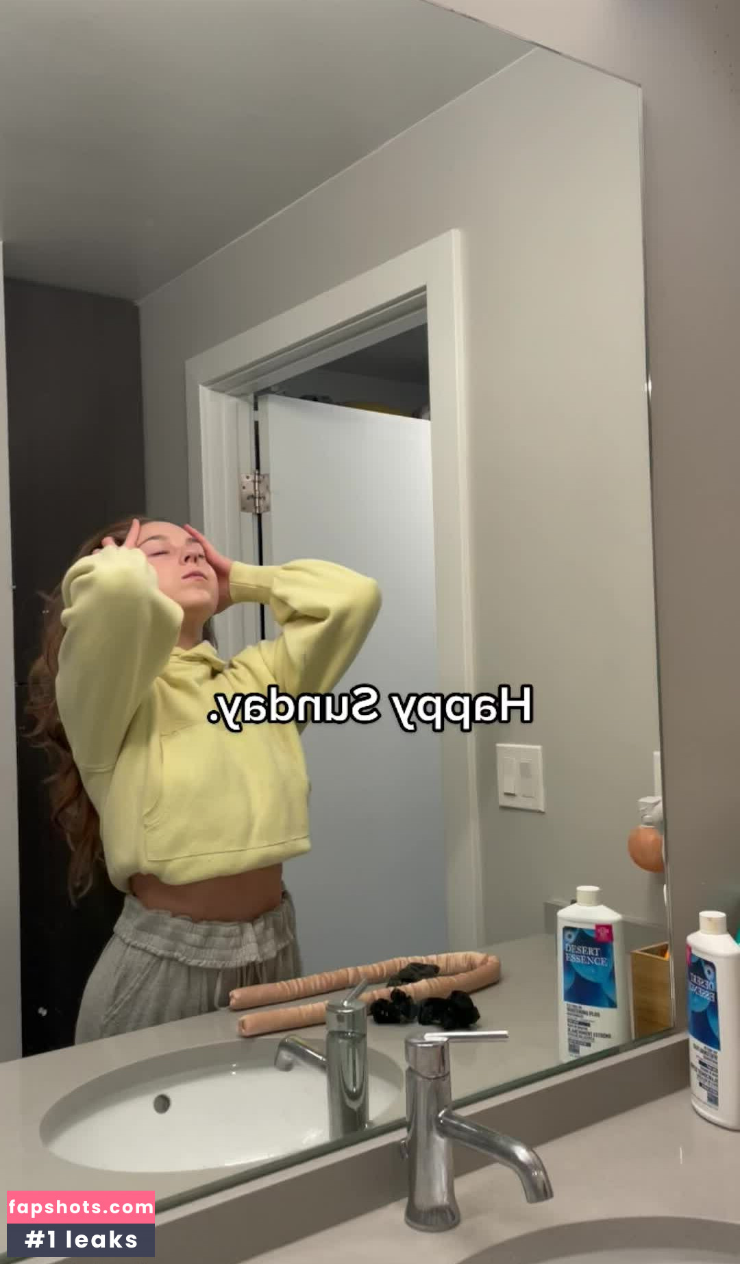 Katrina McKenna gallery photo #3