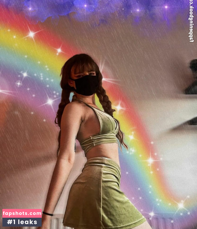 katrinafire666 gallery photo #2