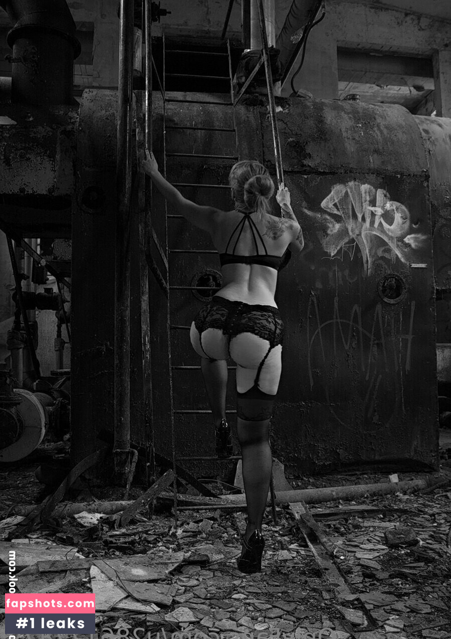 KatrinaOceana gallery photo #15