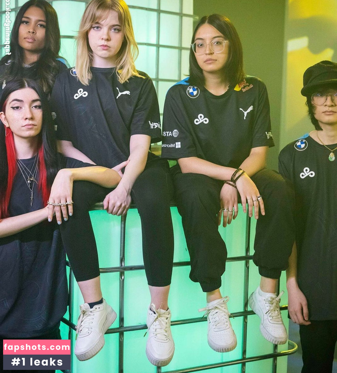 katsumifps Nude Leaks OnlyFans Photos #8 - LeakJerk