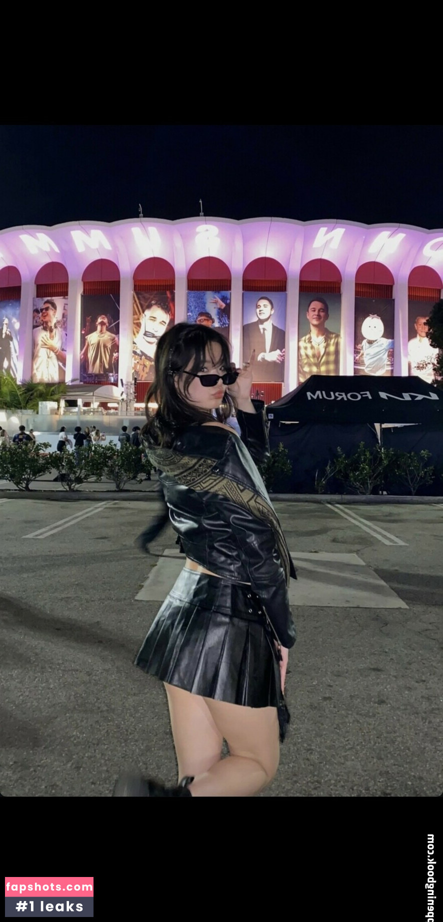 Katwiththeskates nude babe gallery