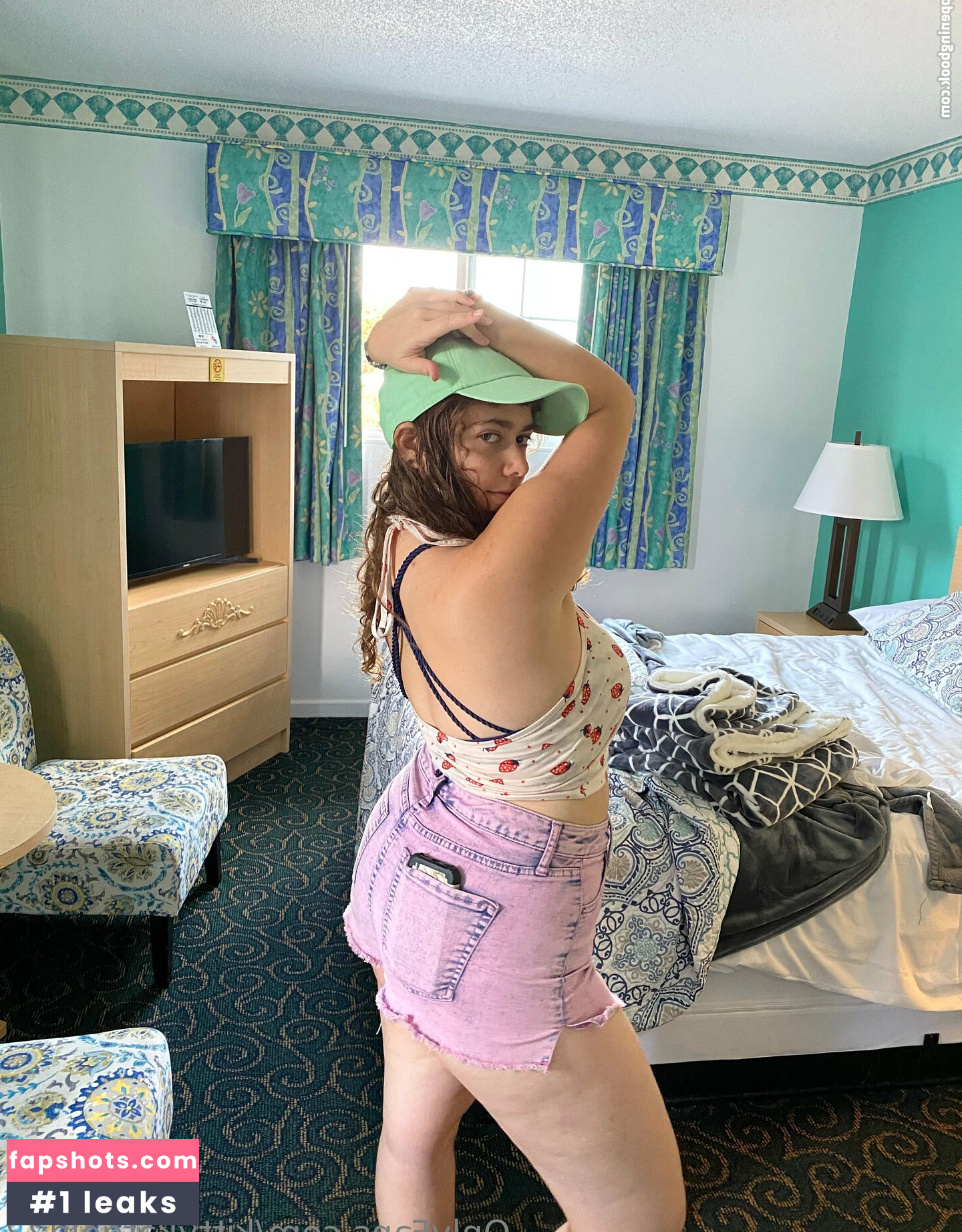 katxxgolding gallery photo #2