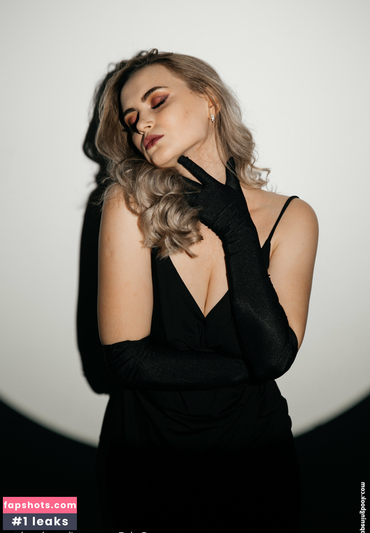 katy_kryshtov Nude Leaks OnlyFans Photos #16 - LeakJerk