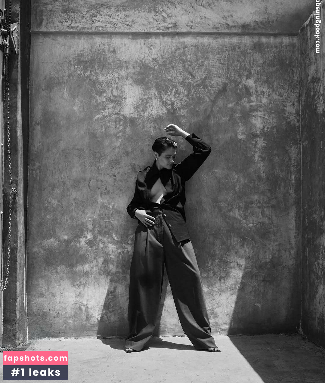 Katy O’Brian gallery photo #19