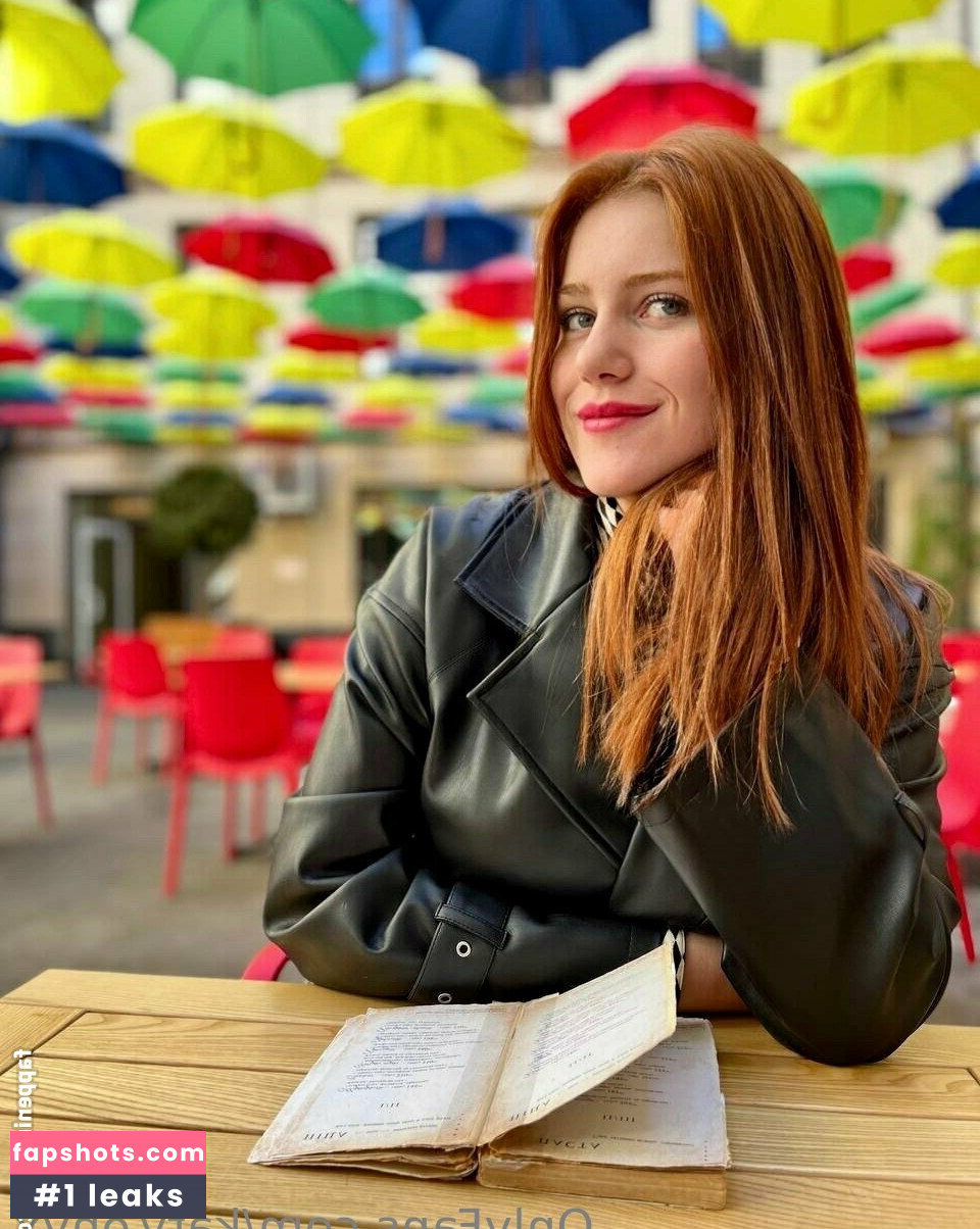 Katy Onyx gallery photo #21