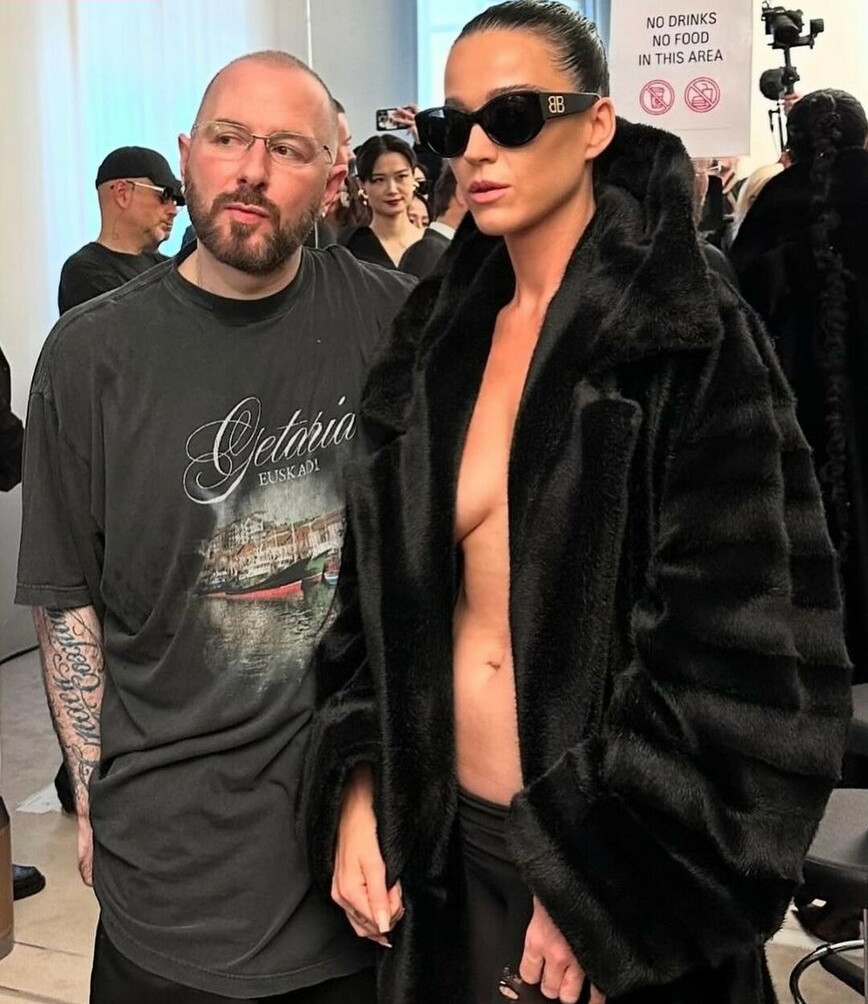 katy-perry-1 gallery photo #1581