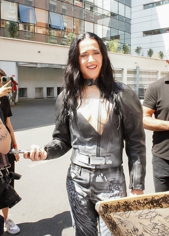 katy-perry-1 gallery photo #1716