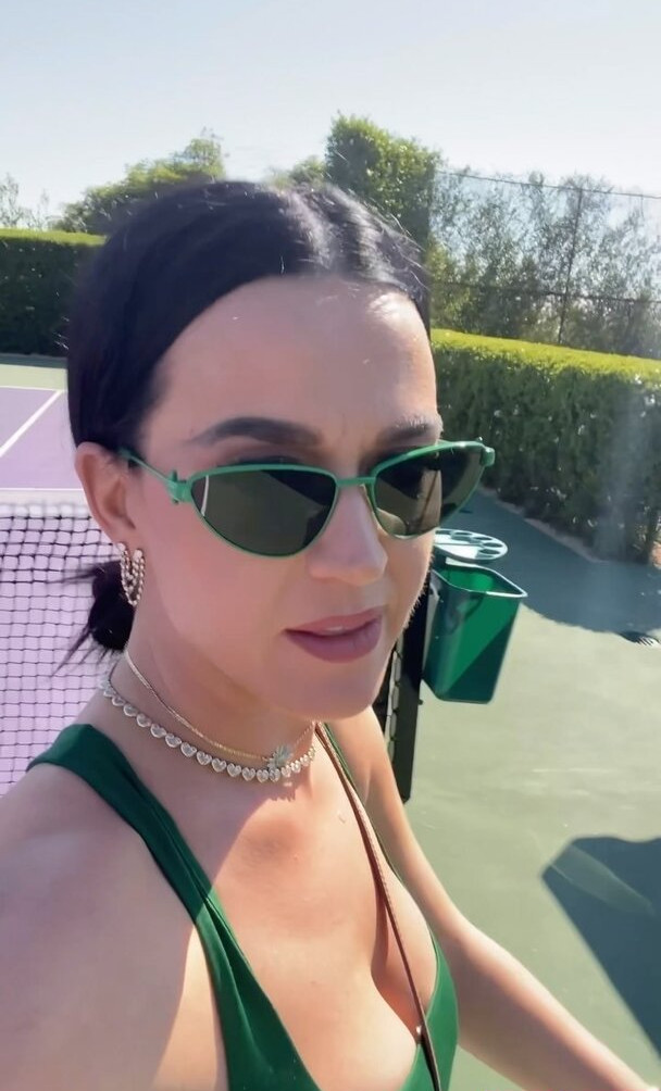 katy-perry-1 gallery photo #1739